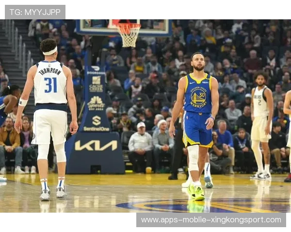 NBA 三分雨!单场 45 记三分创纪录 NBA 三分雨!单场 45 记三分创纪录