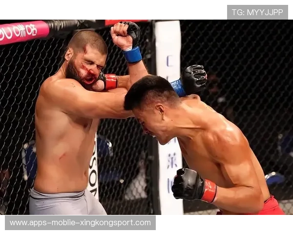 UFC震撼争议:戴假牙的选手耀战擂台引发网友热议 UFC震撼争议:戴假牙的选手耀战擂台引发网友热议