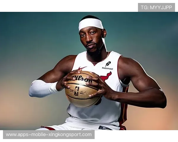 阿德巴约护筐有力,热火攻守两端稳定